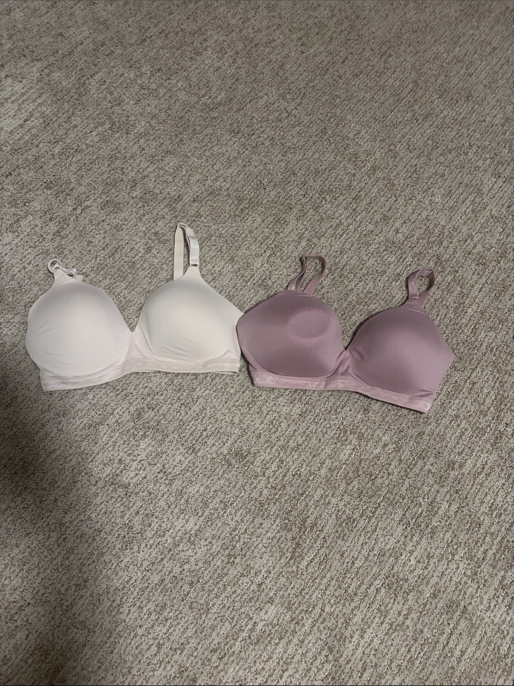 Warner's Smooth Wireless Bra Duo in White and Mauve